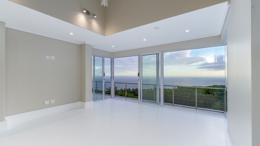 5 Bedroom Property for Sale in Le Grand Golf Estate Western Cape